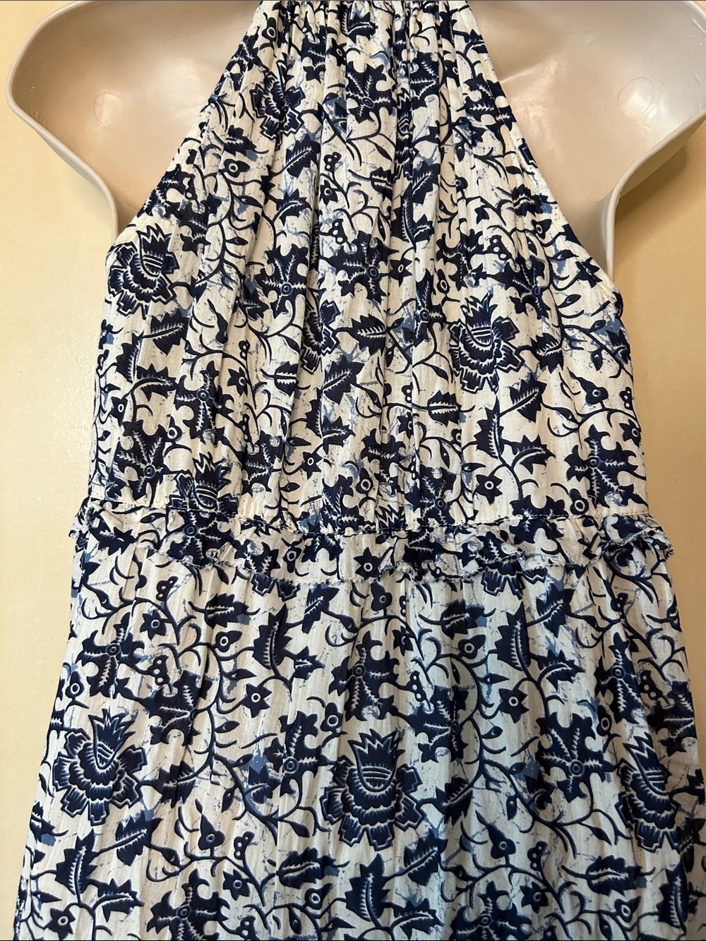 House of Harlow 1960 Navy and Cream Halter Floral Maxi Dress size XS - Picture 9 of 12